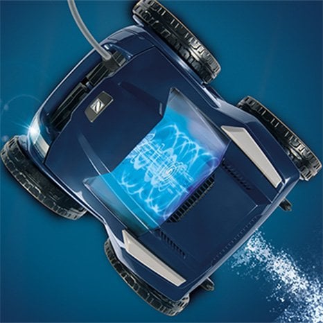 RA 6300 iQ akıllı havuz robotu: yüksek emiş gücü ile taban ve duvar temizliği