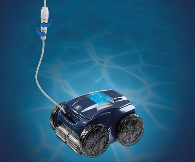 swivel-doner-baglanti-sistemine-sahip-kablolu-havuz-robotu