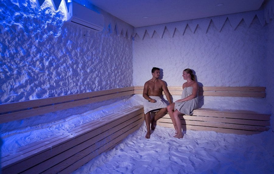 tuz-odasi-haloterapi-spa-ve-solunum-yolu-rahatlatma-ortami