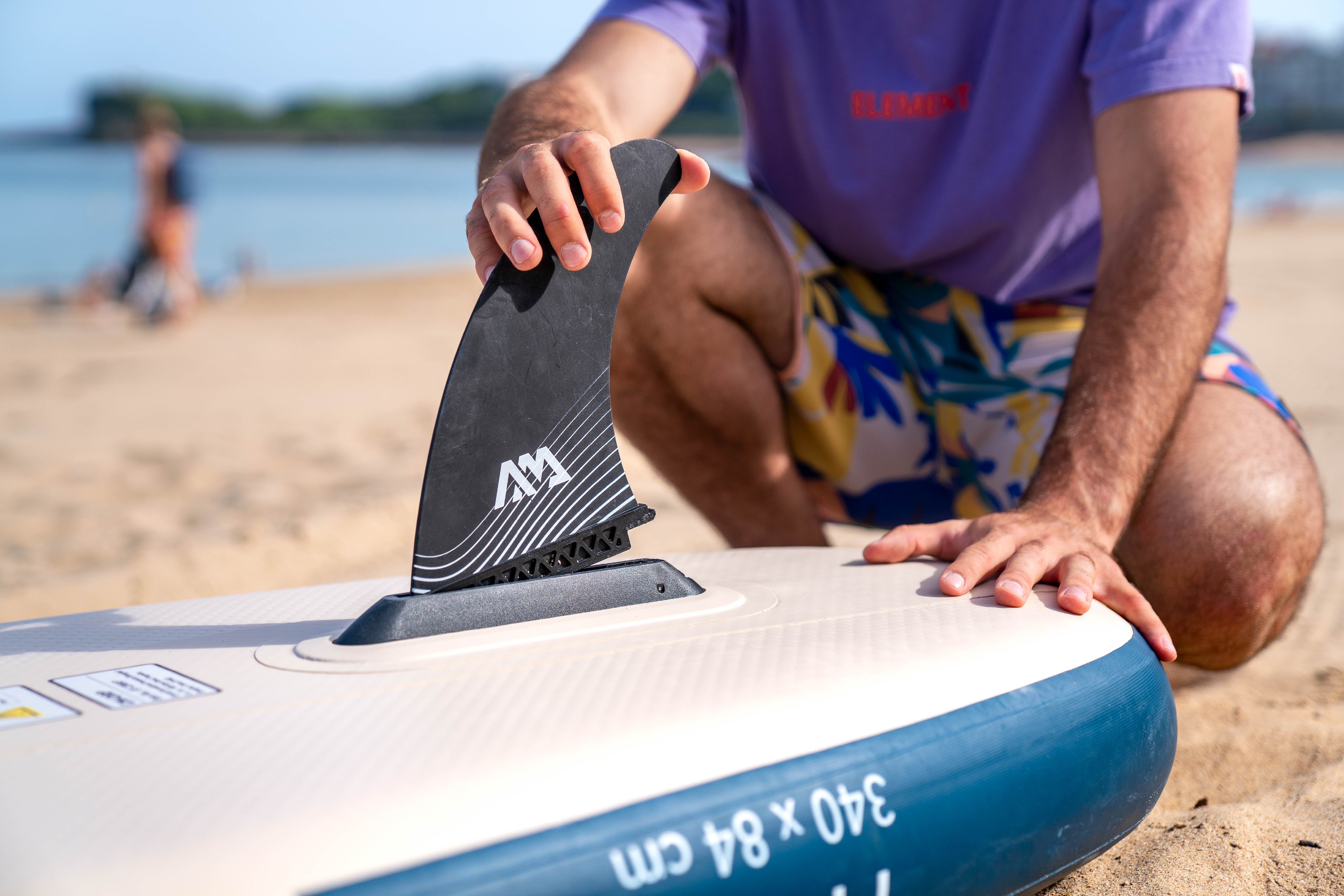 aqua-marina-magma-sup-board-swift-attach-fin-sistemi