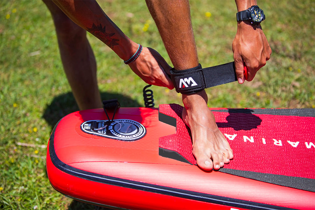aqua-marina-sup-spiral-ayak-bagi-leash-ayak-bilegine-takilmasi