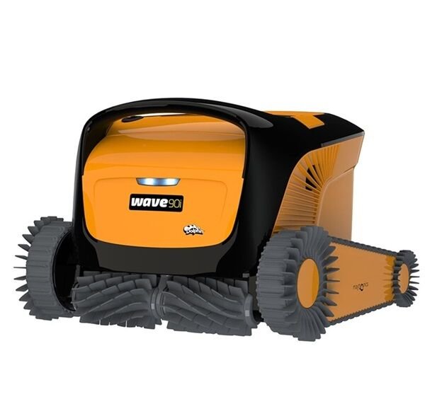Dolphin Wave 90i ile Ticari Havuzlarda Akıllı Temizlik
